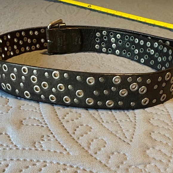 DKNY Blackish Brown Grommet Belt - Picture 4 of 7